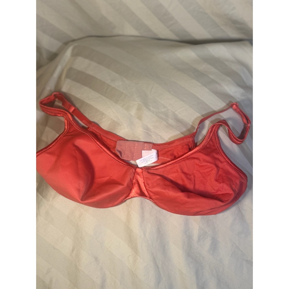 Victorias Secret Body by Victoria Unlined Underwire Bra Red 36C